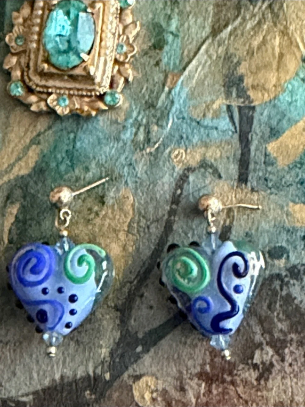 Hearts pierced earrings blown glass